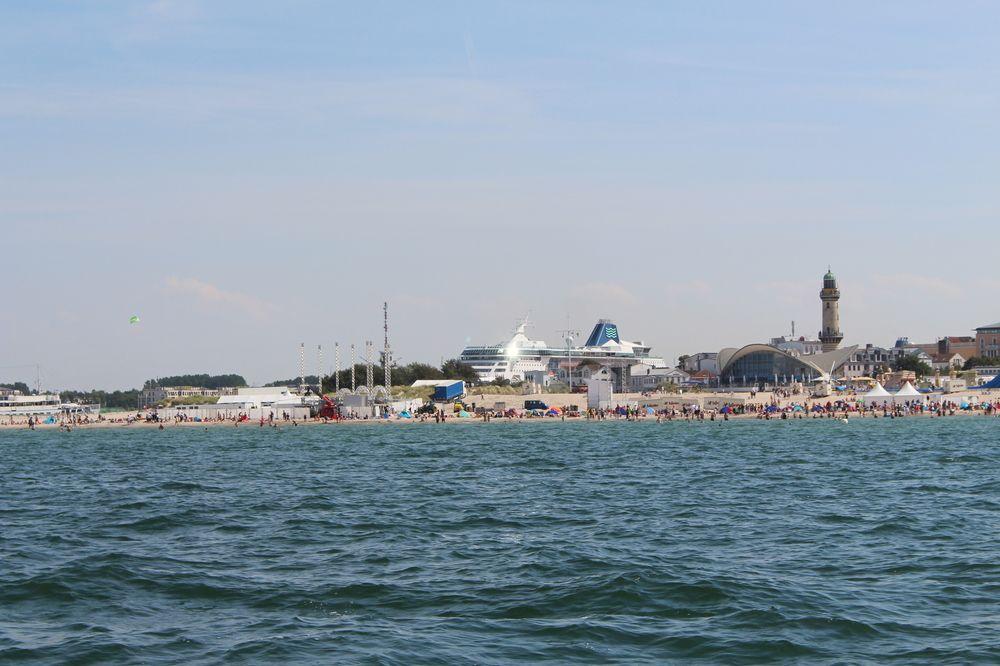 Elbotel Rostock By Centro Extérieur photo